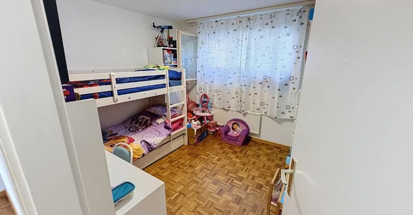 3,5-Zimmer-Wohnung im 4. Stock ab dem 1. November 2026 verfügbar - Foto 4 von 6