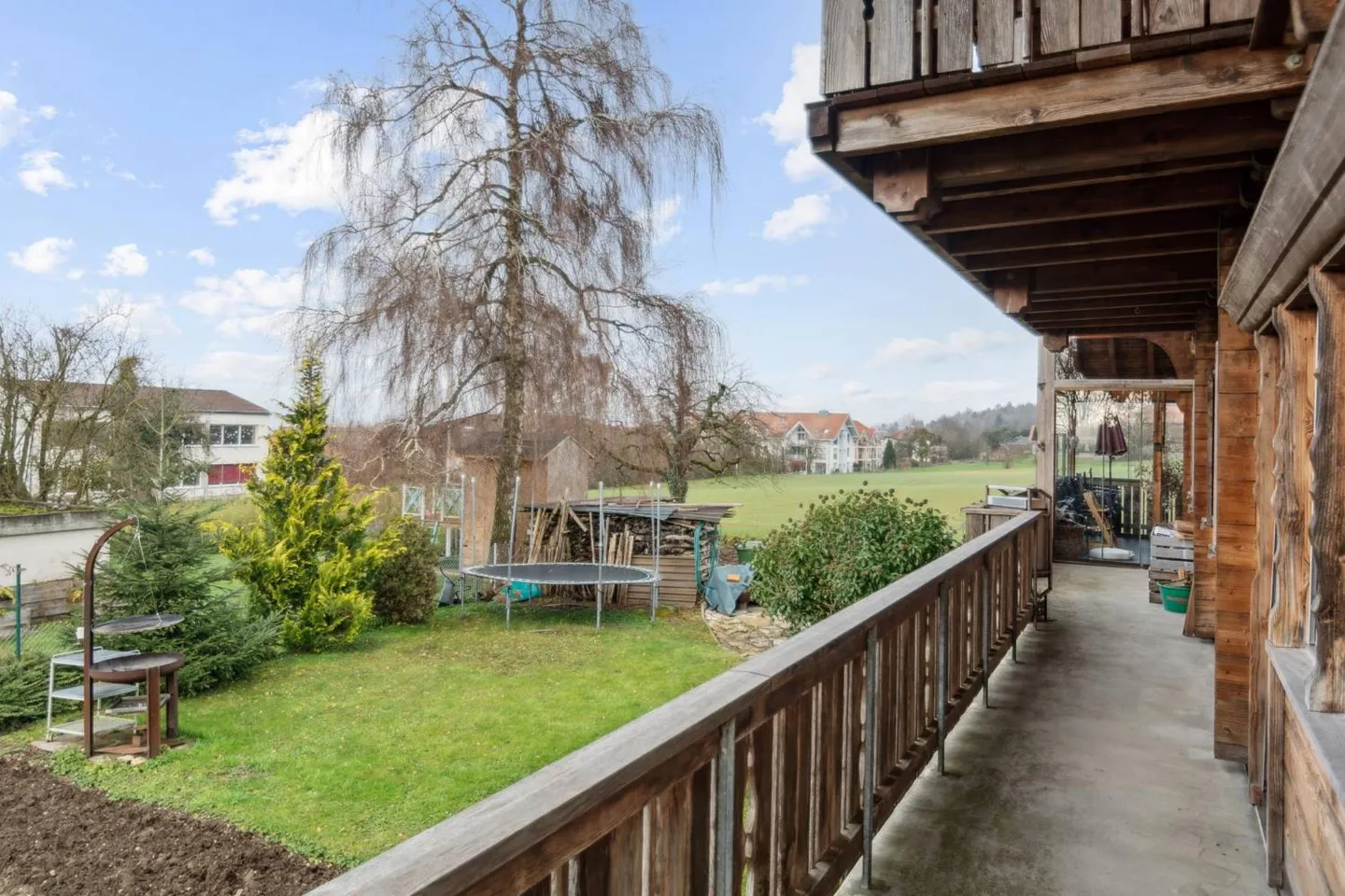 Beautiful Detached Chalet with Lake View on Lake Biel - Photo 9 of 10