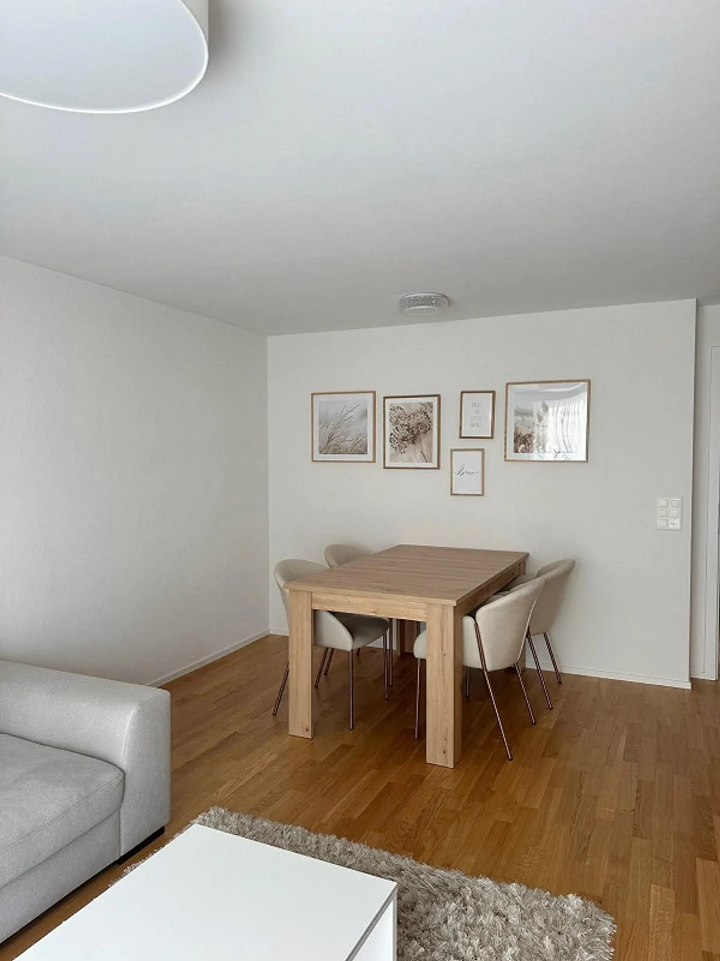 Bright modern 3-room apartment with balcony in Reiden - Photo 8 of 8