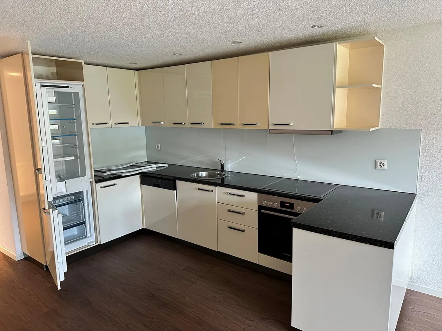 Appartamento attraente e luminoso di 4,5 stanze a Huttwil - Foto 5 di 10