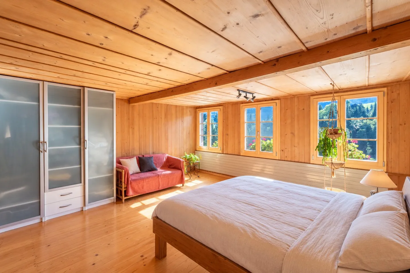 Simmental Farmhouse with Two Apartments and Free Mountain View - Photo 5 of 12