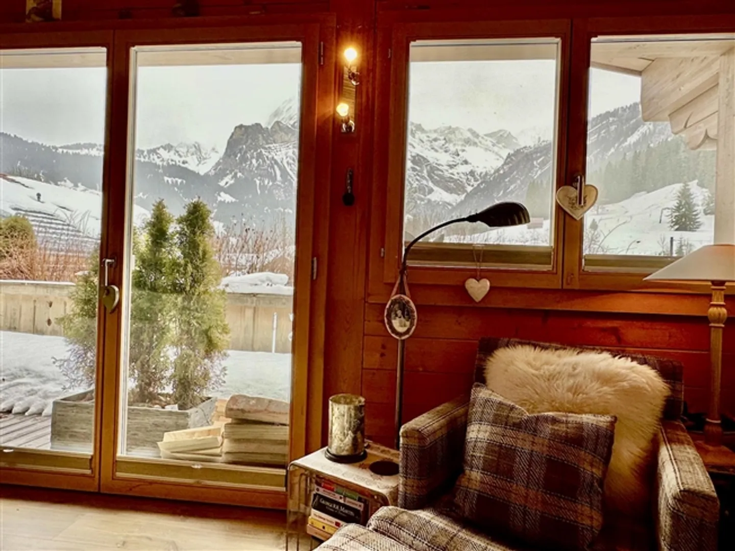 Carino chalet di lusso 2 BR con seconda residenza a Gsteig - Foto 2 di 20