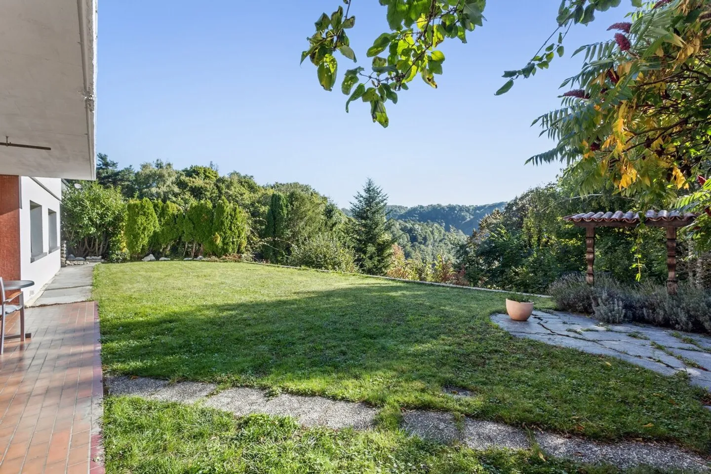 Villa in Fribourg mit atemberaubendem Blick auf die Sarine und die Natur - Foto 15 von 18