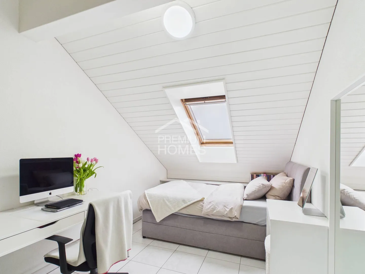 Appartement Charmant dans un Quartier Calme - Photo 5 sur 7
