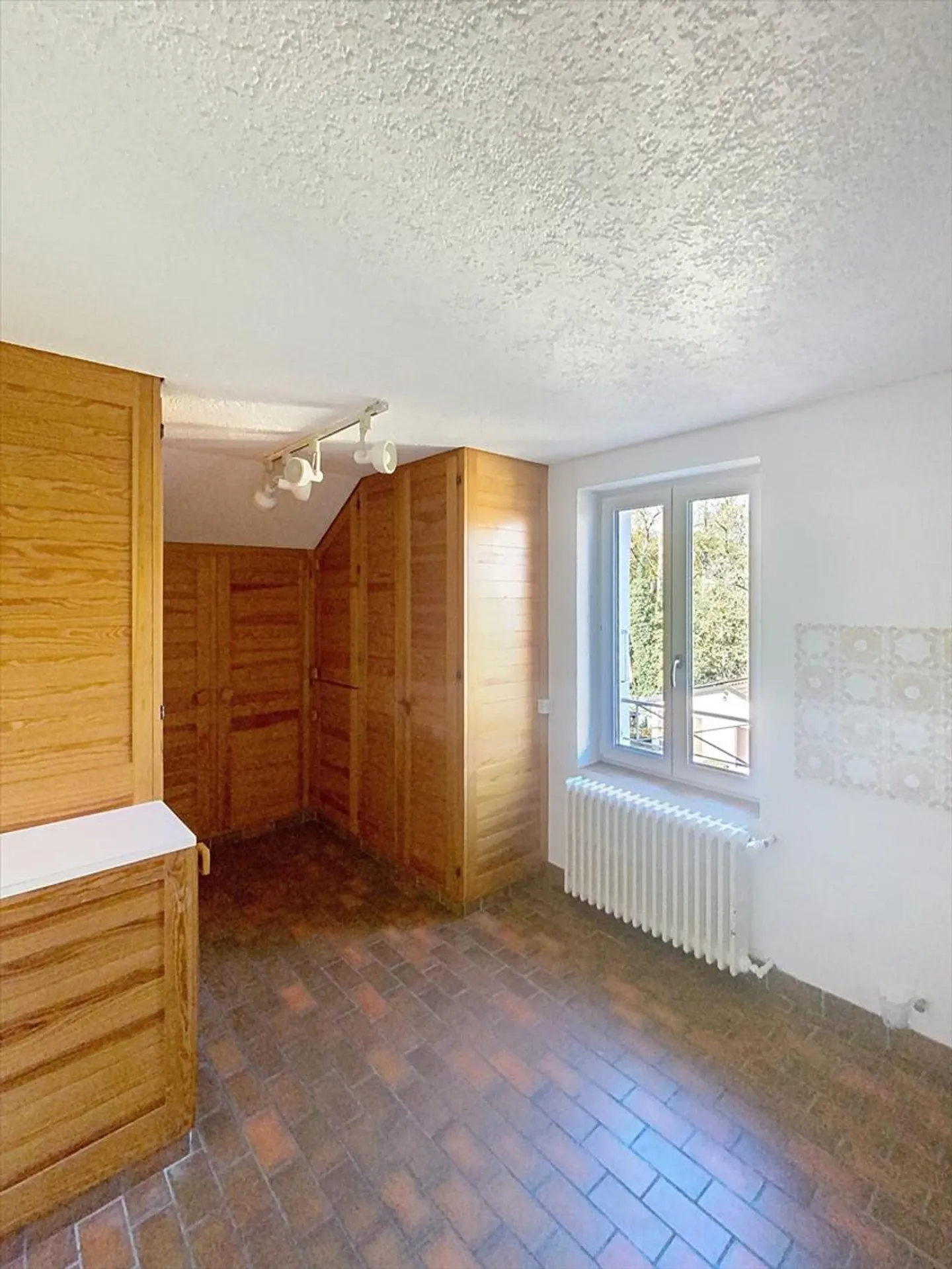 Appartamento di 6.5 stanze nel cuore di Ruz a Orbe - Foto 6 di 9