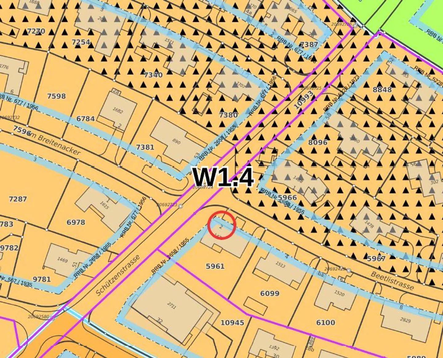 899m2 terrain constructible avec maison individuelle existante dans un emplacement central à ... - Photo 5 sur 8