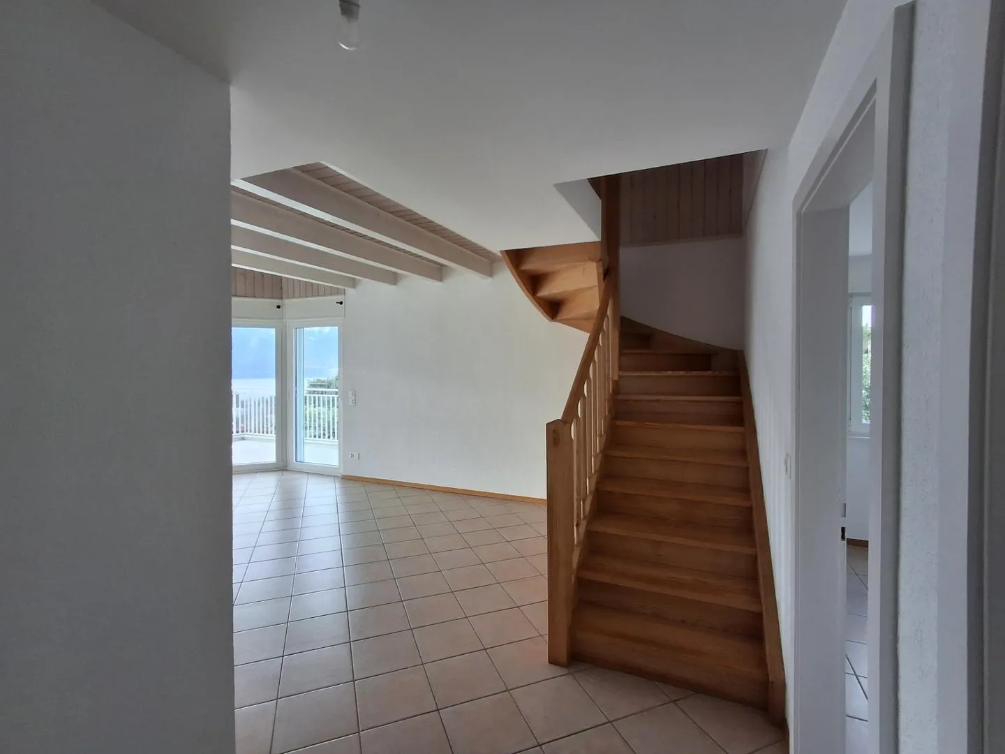 Duplex Charmant avec Vue sur le Lac - Photo 6 sur 11