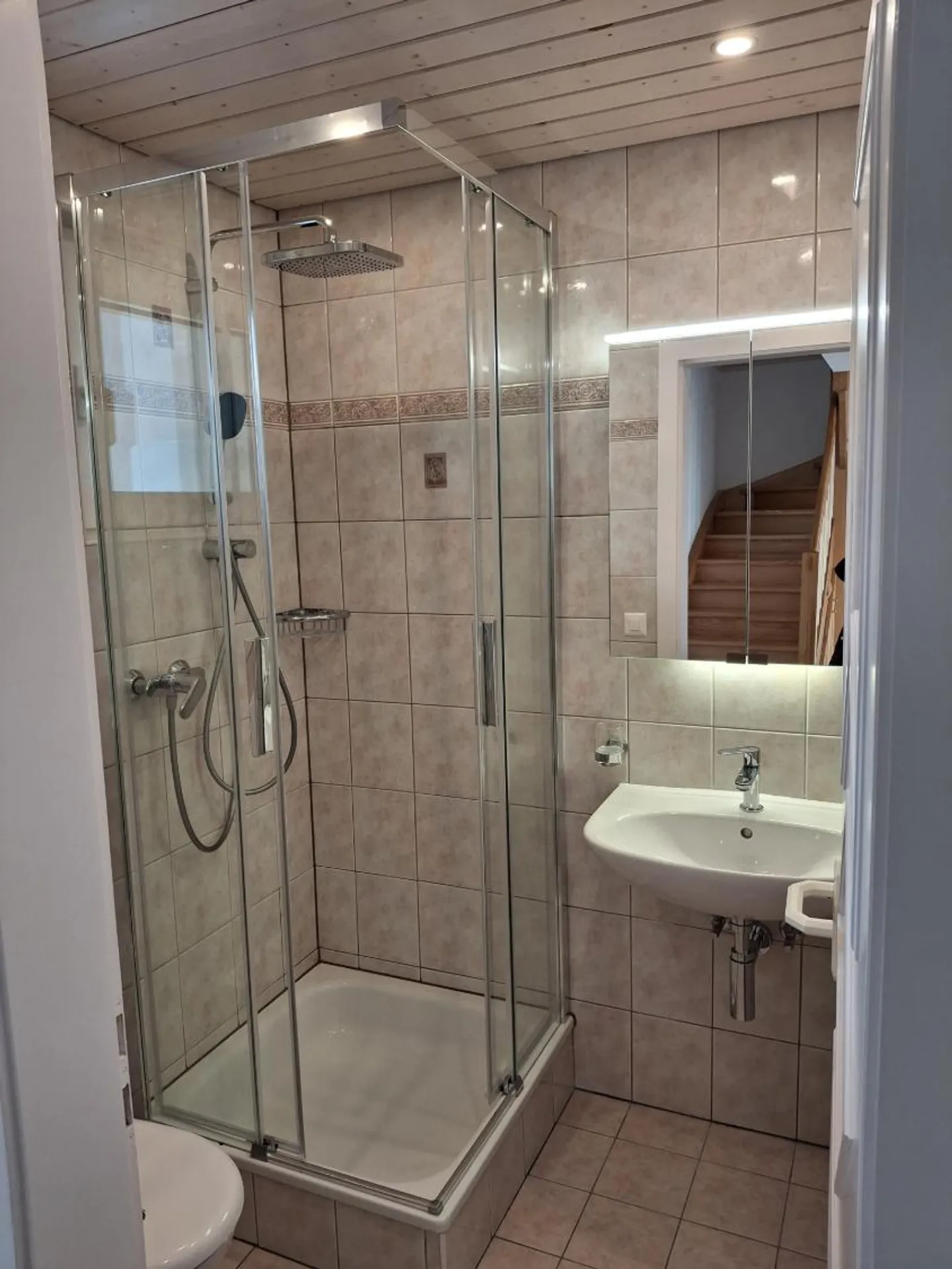 Duplex Charmant avec Vue sur le Lac - Photo 7 sur 11