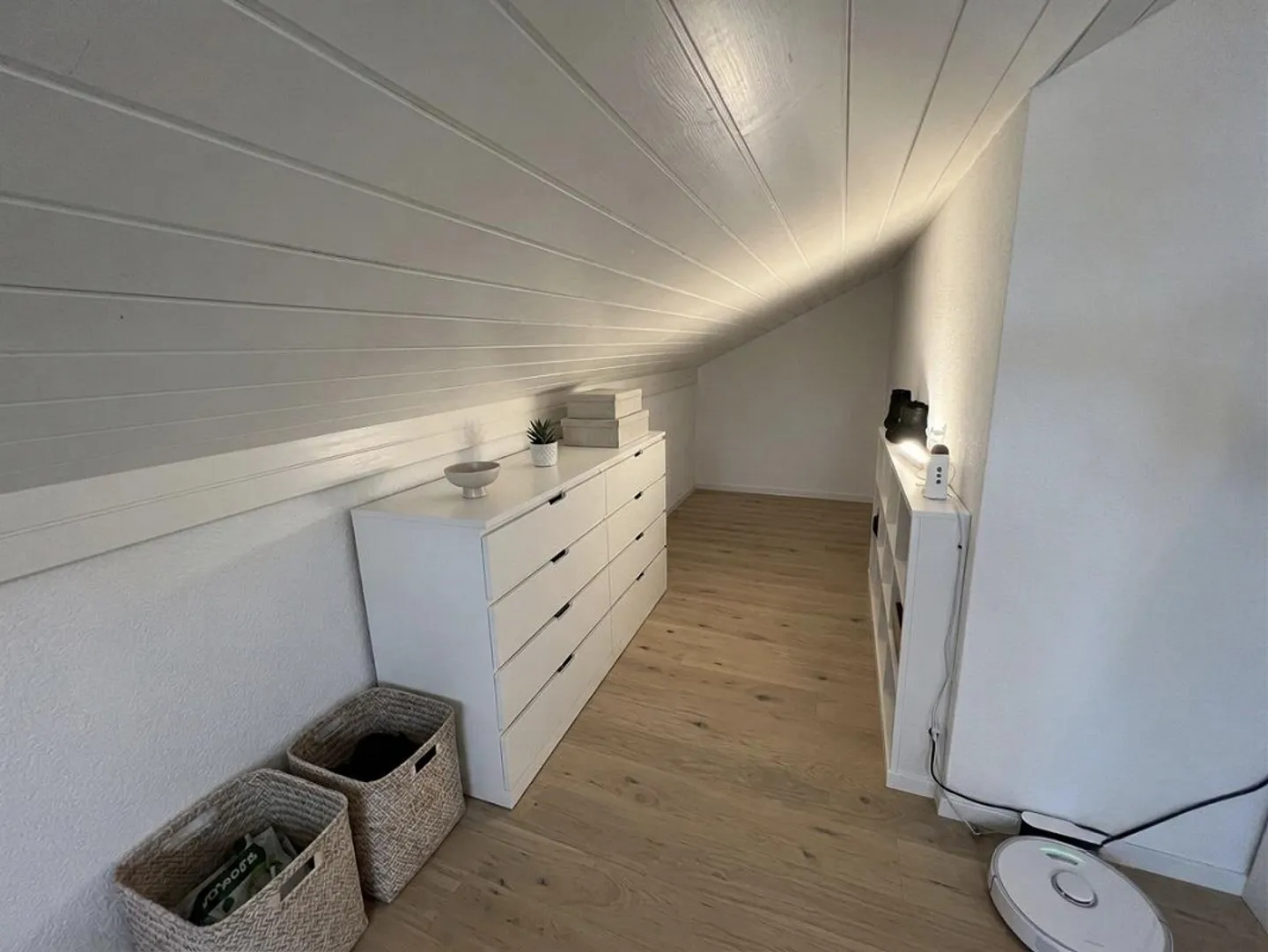 Bright 4.5-room attic apartment with spacious terrace (54.8 m2) - Photo 7 of 11