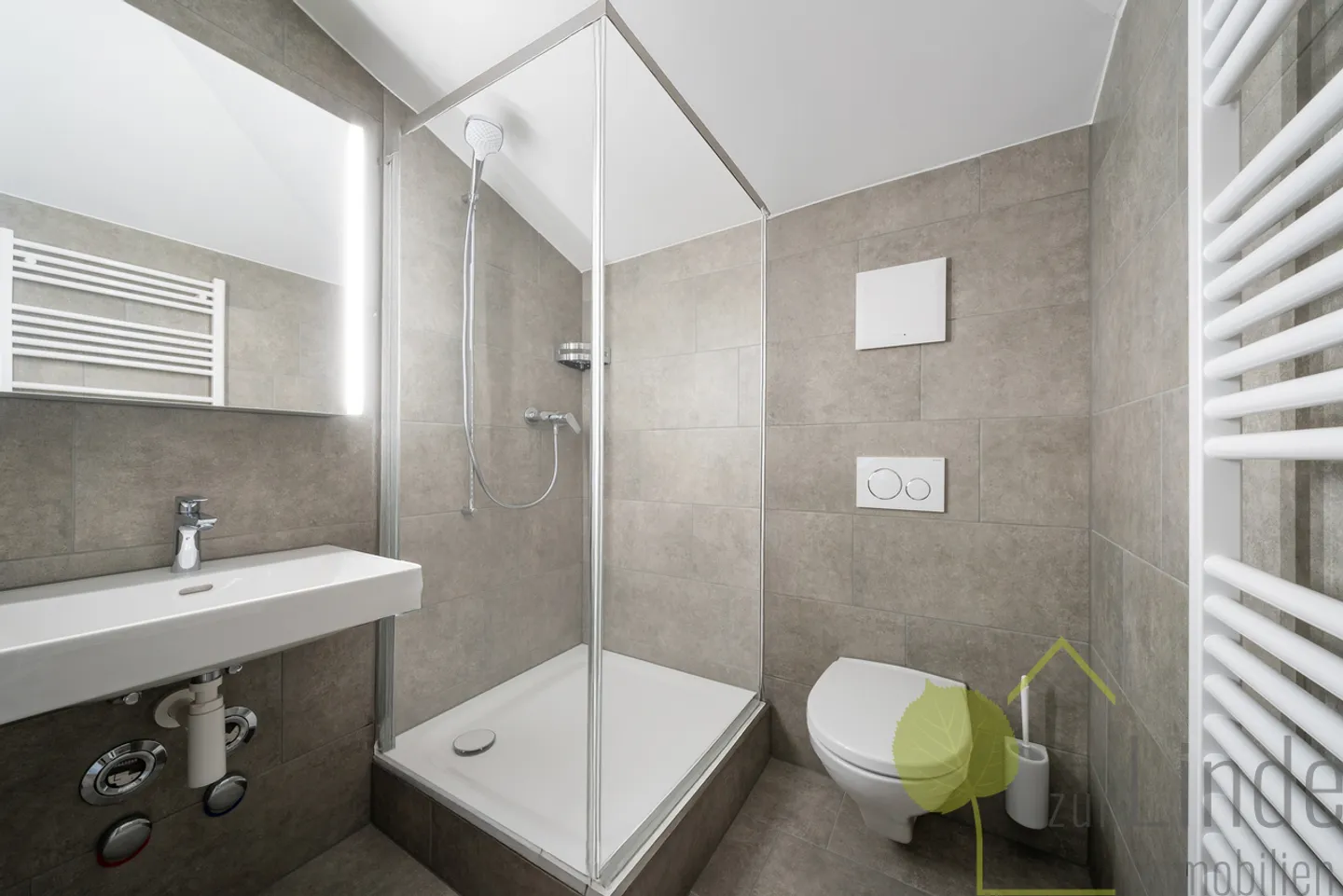 Incantevole Appartamento Mansardato Direttamente alla Stazione - Foto 4 di 7