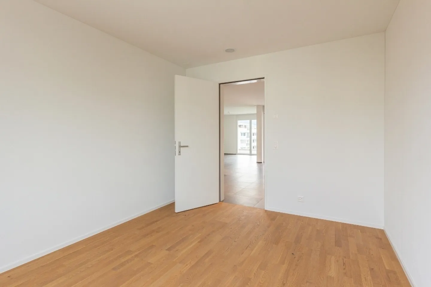 Bellissimo appartamento di 3½ stanze con area giardino - Foto 5 di 10