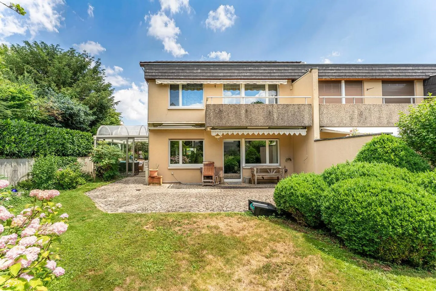 Charmantes Einfamilienhaus in Schaffhausen - Foto 1 von 12