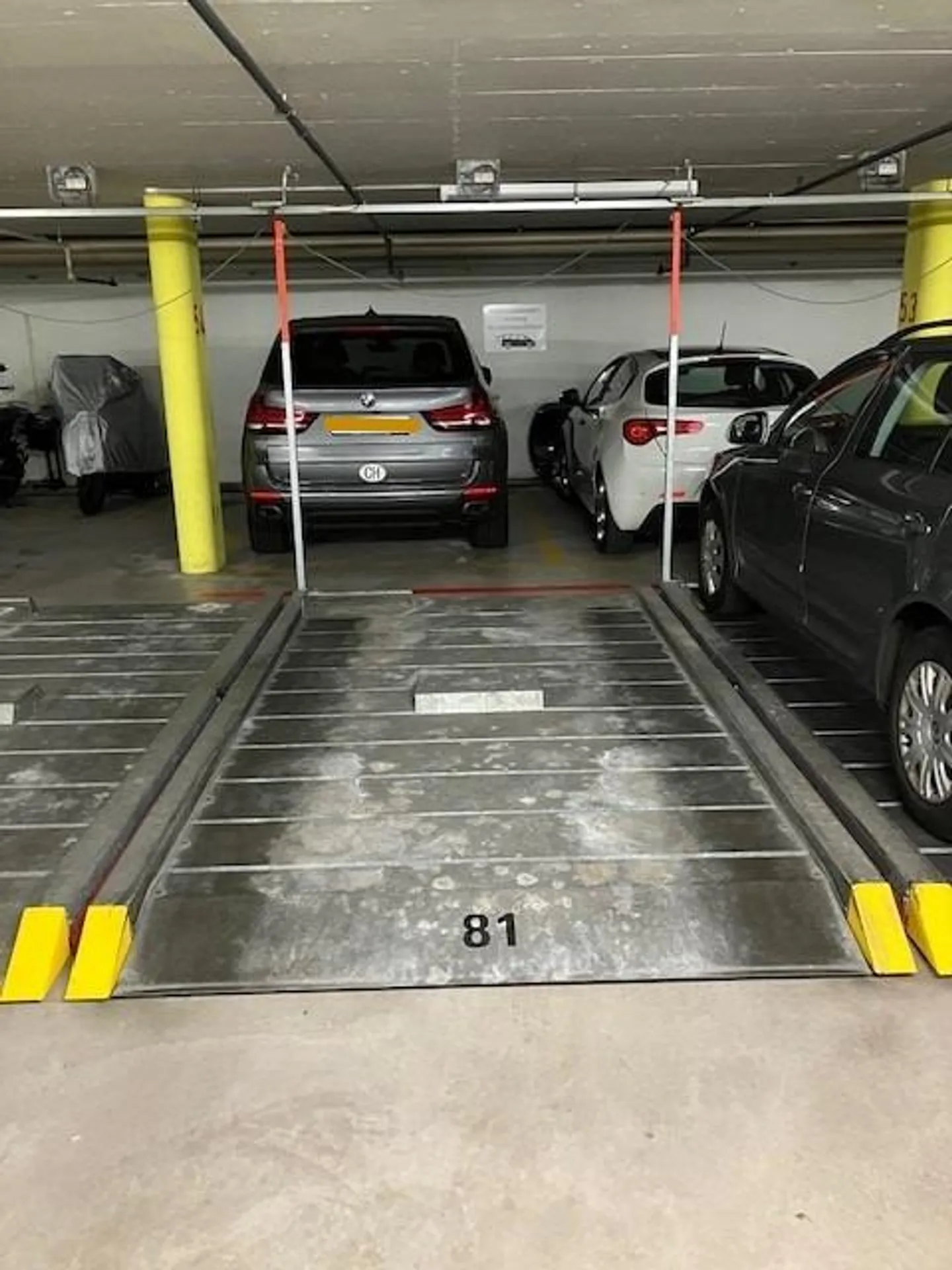 Posto auto in affitto nel quartiere Tribschen - Foto 2 di 3