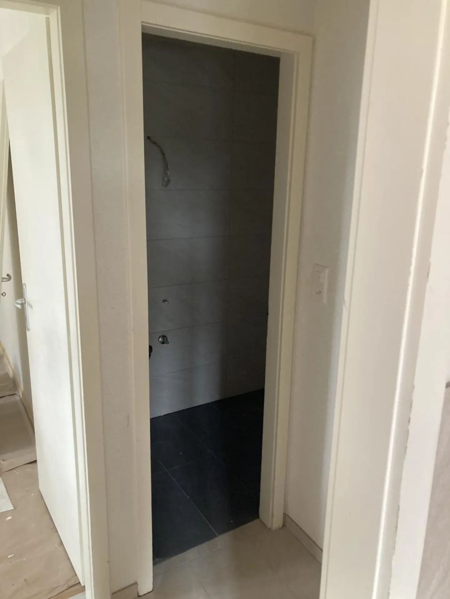2-room apartment - Photo 3 of 3
