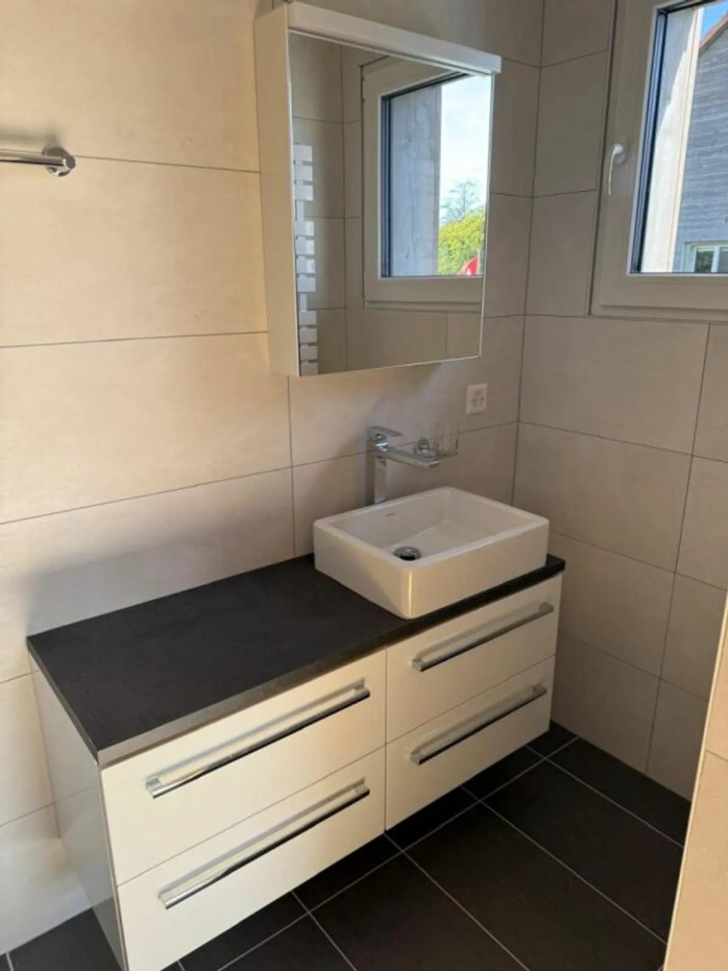 Rental building in Vuissens - Photo 13 of 13