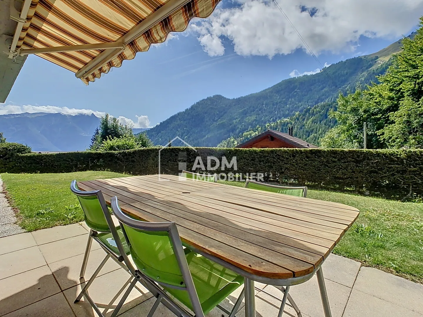 «Ovronnaz, appartement 3.5 pièces rez jardin dans un chalet» - Photo 8 sur 8