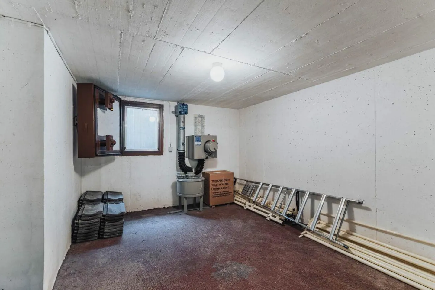 Einfamilienhaus mit grossem Grundstück - Foto 24 von 25