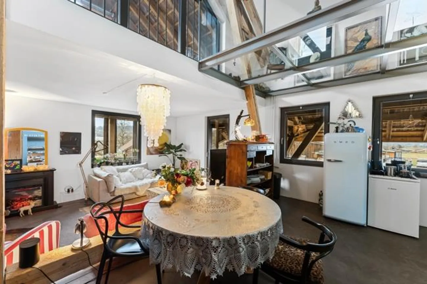 Converted Farmhouse with Studio - Photo 5 of 30