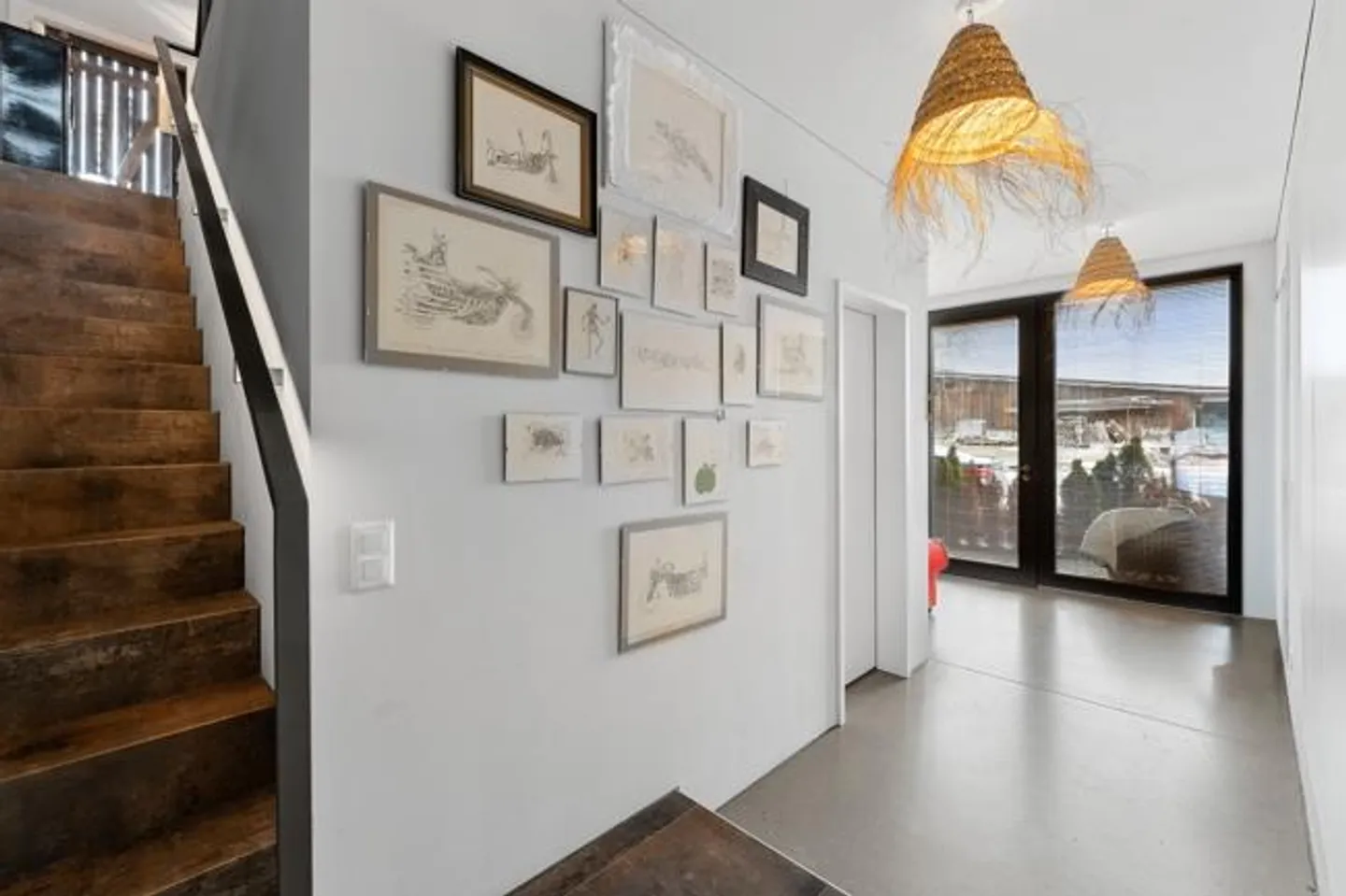 Converted Farmhouse with Studio - Photo 17 of 30