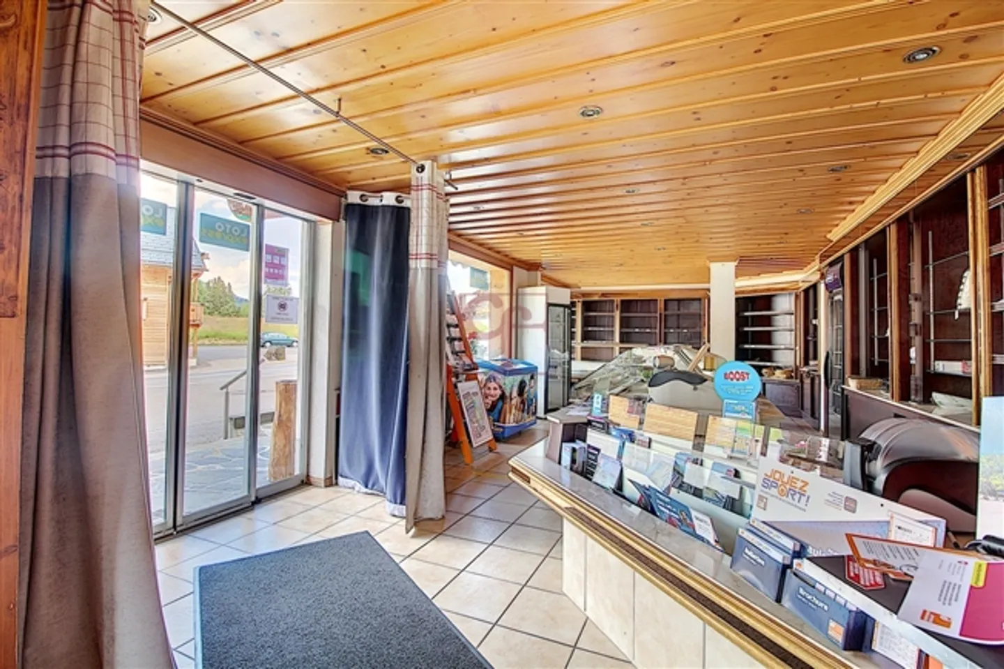 Les Mosses - Edificio d'investimento perfettamente situato - Foto 3 di 12