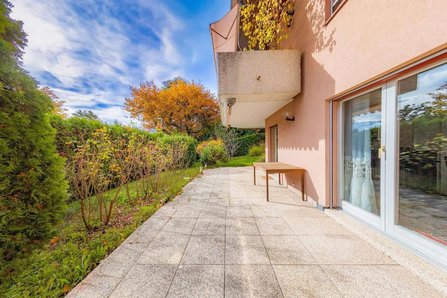 Beautiful 6-room apartment with private garden - Photo 3 of 9