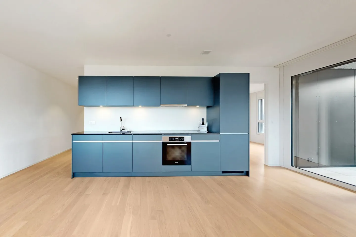 Modernes Apartment in Spreitenbach - Foto 6 von 13