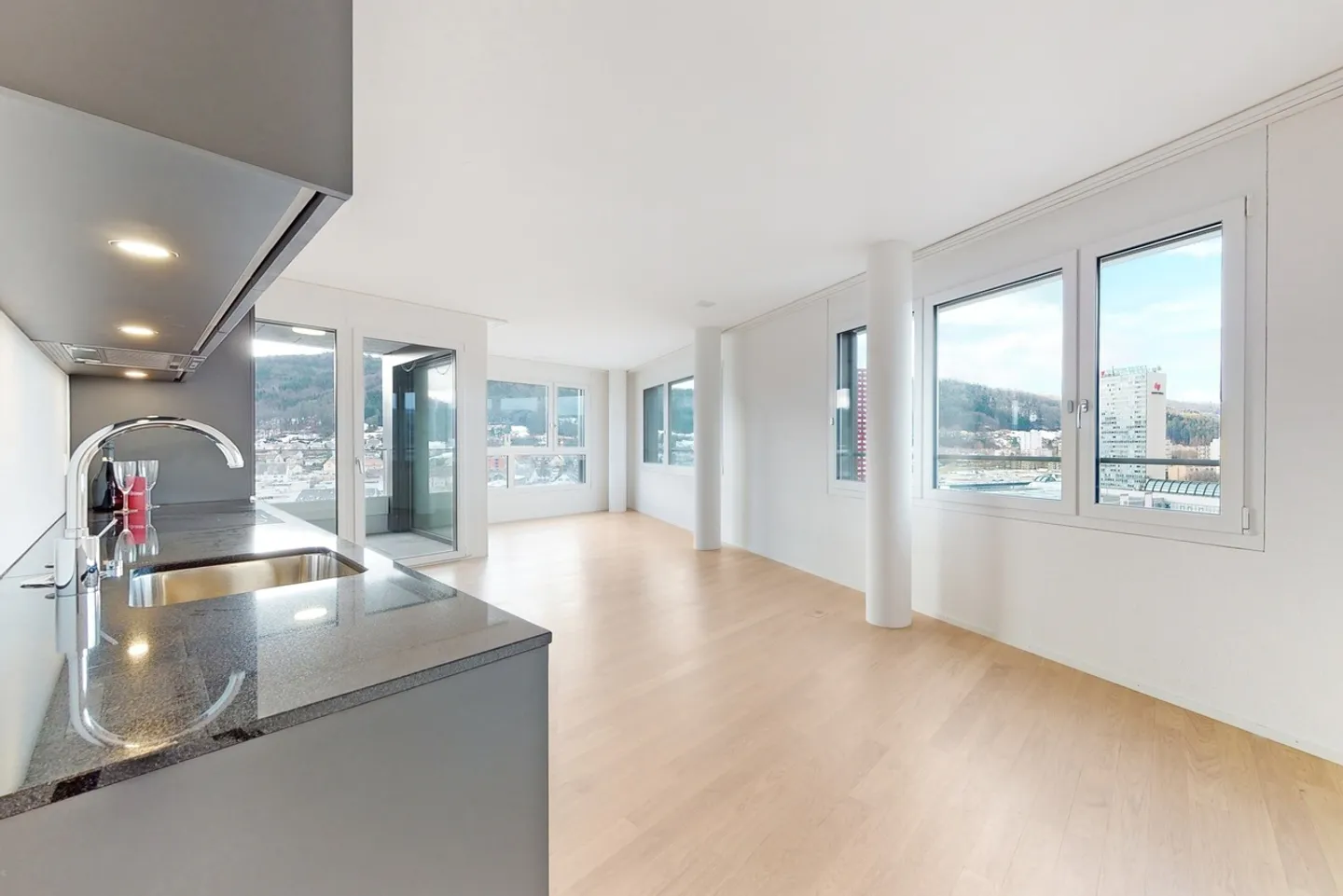 Modernes Apartment in Spreitenbach - Foto 7 von 13
