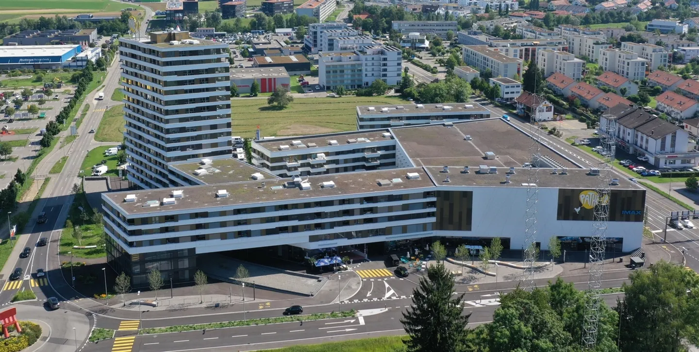 Modernes Apartment in Spreitenbach - Foto 2 von 13