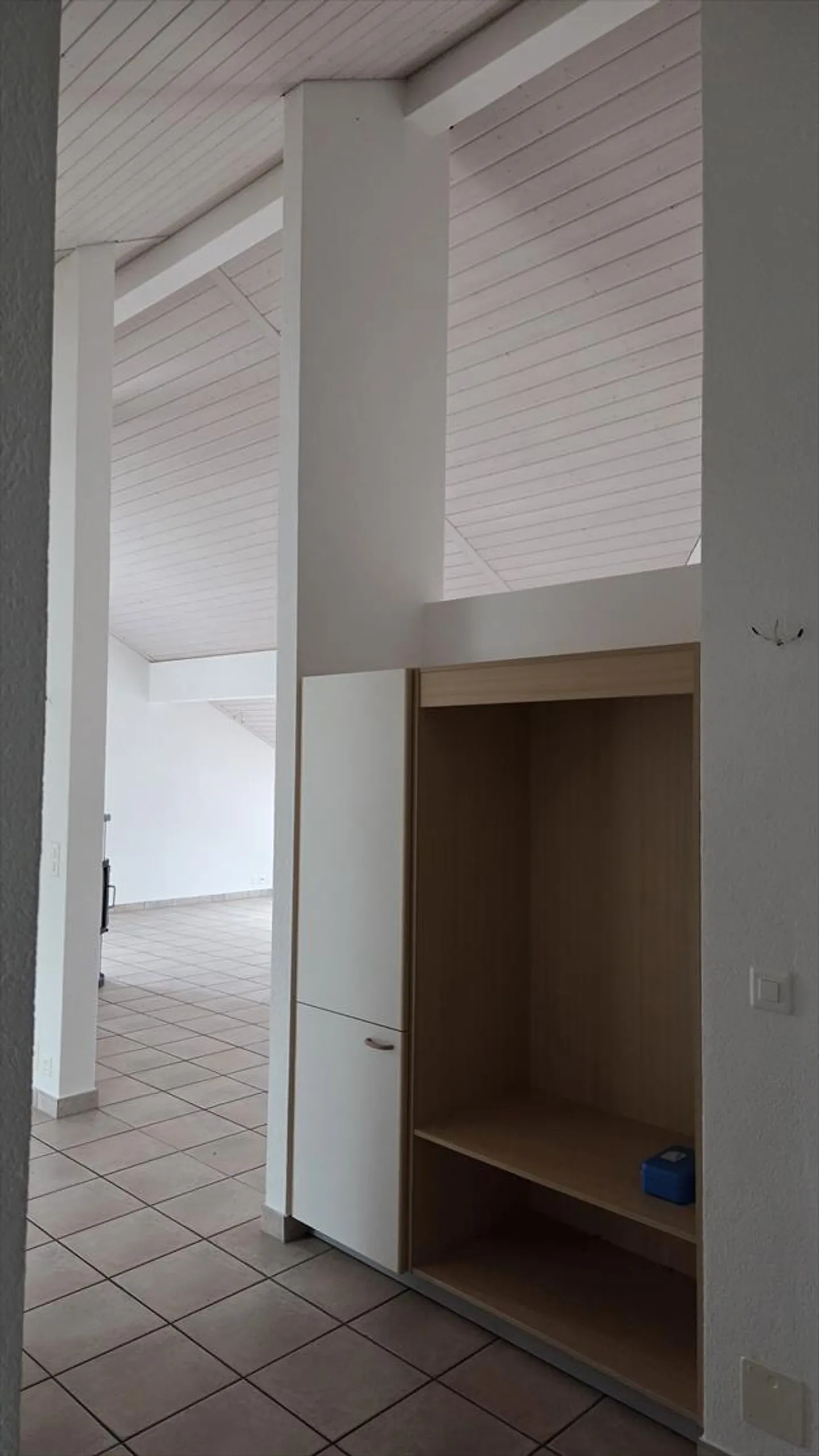 Appartement im Dachgeschoss mit direktem Zugang vom Aufzug - Foto 30 von 34