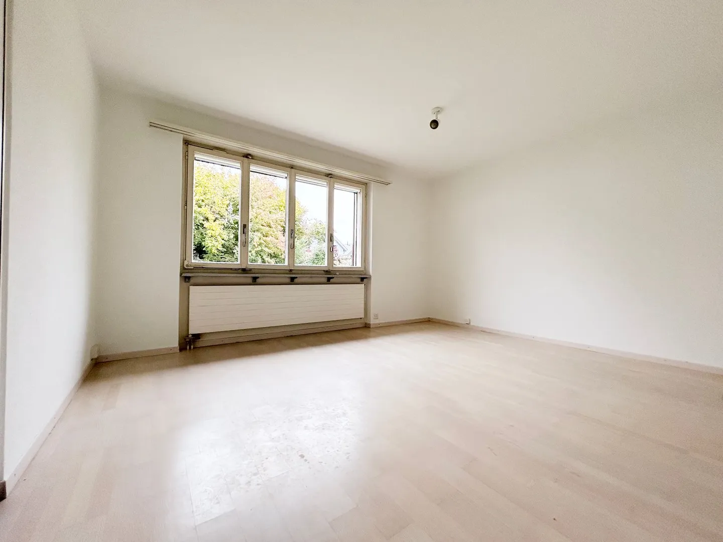 Incantevole casa unifamiliare con vista mozzafiato sulle montagne a Gerzensee - Foto 10 di 16