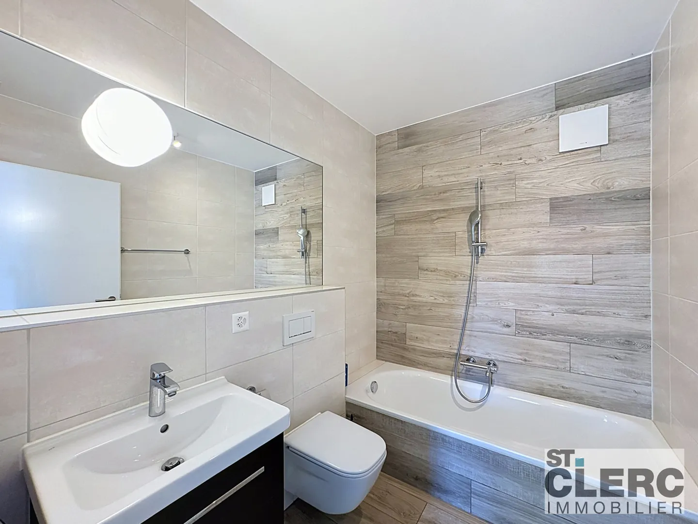Charmant Appartement au Rez-de-Chaussée - Photo 7 sur 9