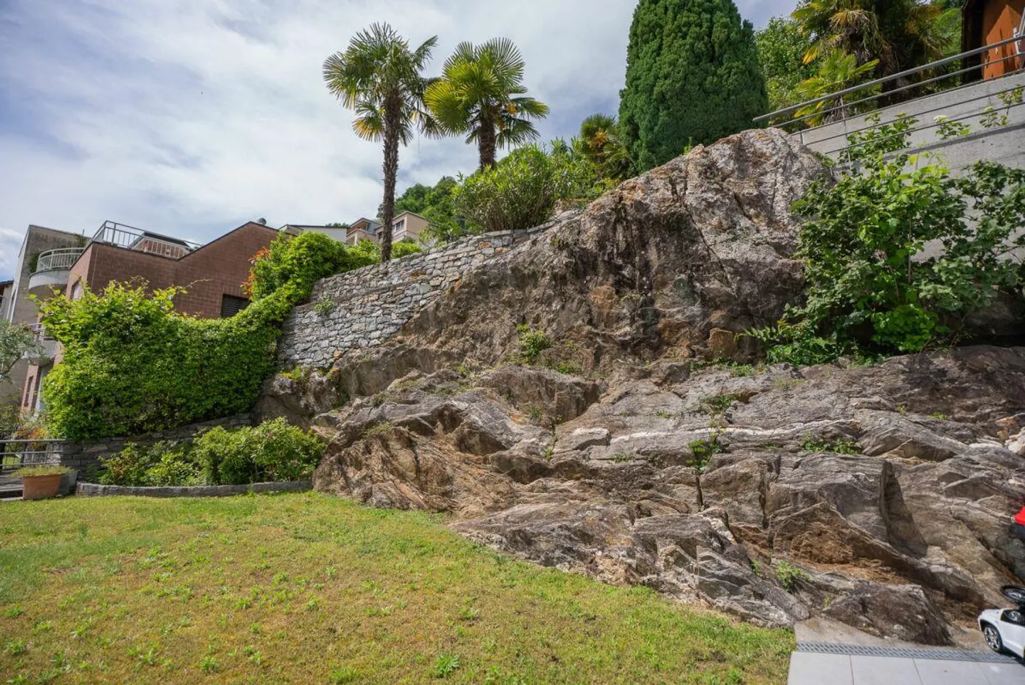 We are selling a beautiful villa in Monte Carasso - Photo 11 of 17