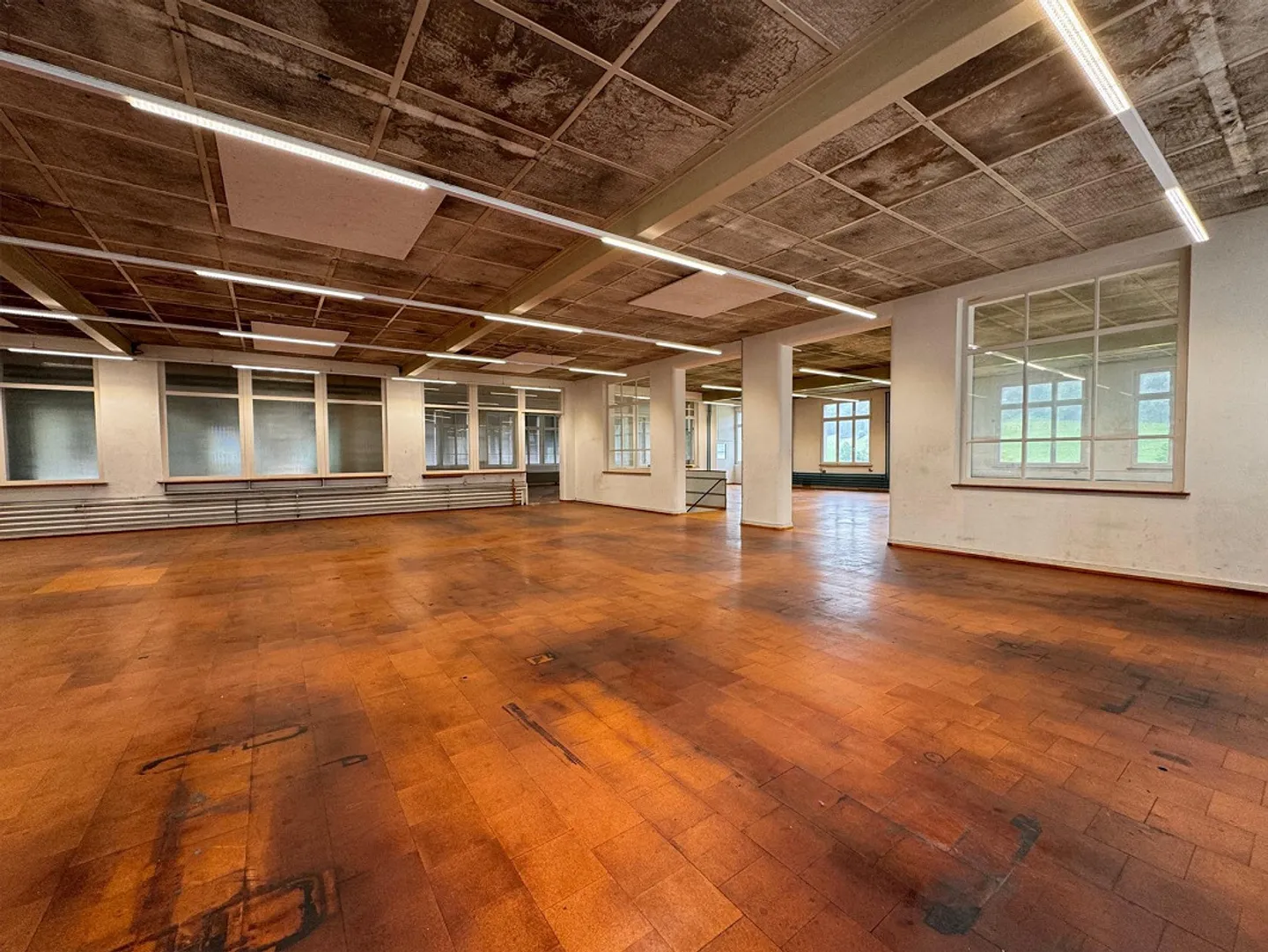 Preiswerte Gewerbeflächen zu vielseitiger Nutzung - Foto 7 von 8