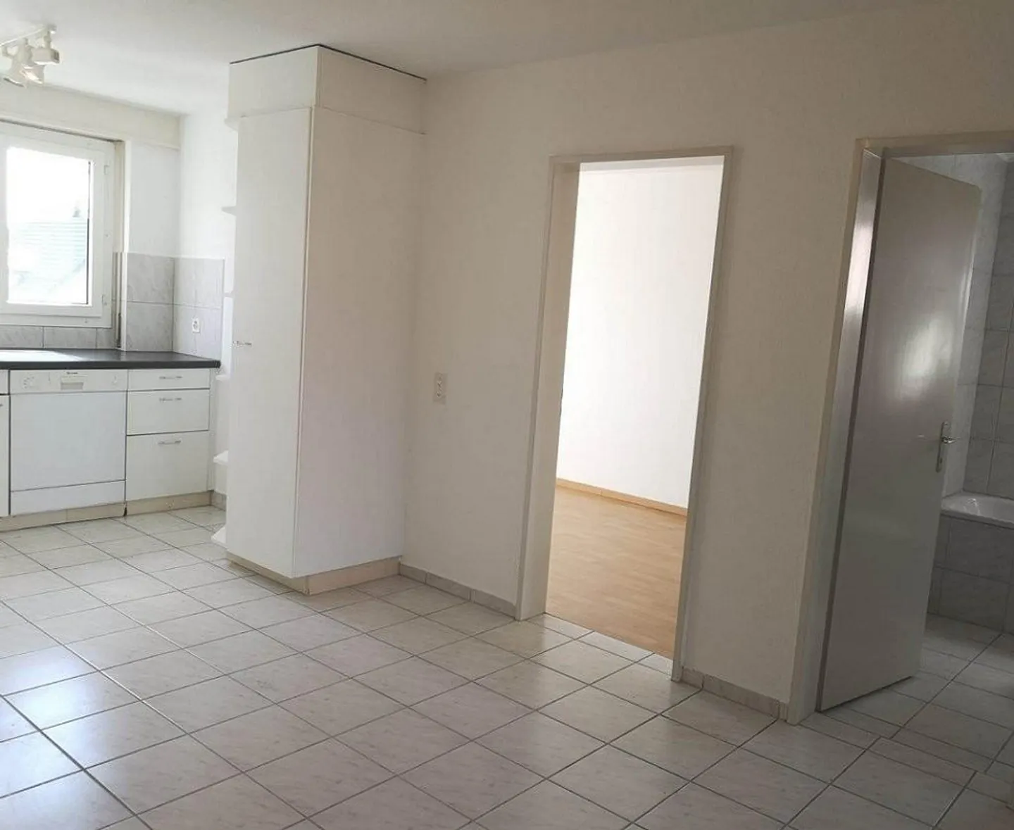 Ottimo appartamento centrale ma lontano dal rumore - Foto 4 di 5