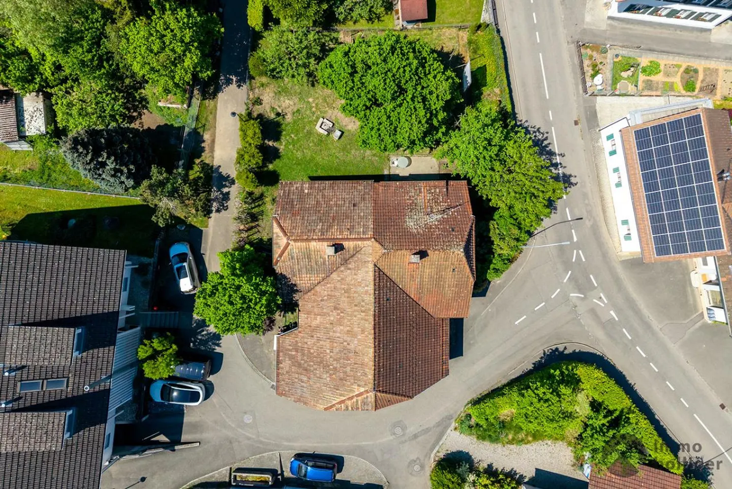 Charmantes Doppelhaus mit Modernem Design - Foto 7 von 13