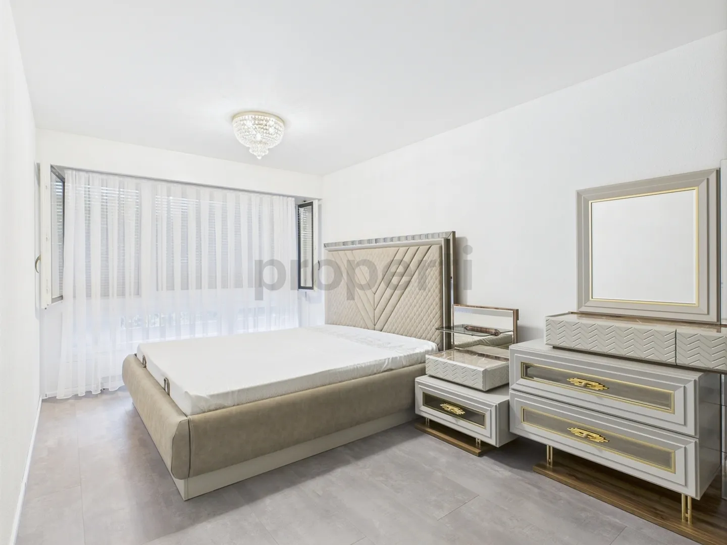 Appartamento in vendita - Foto 5 di 11