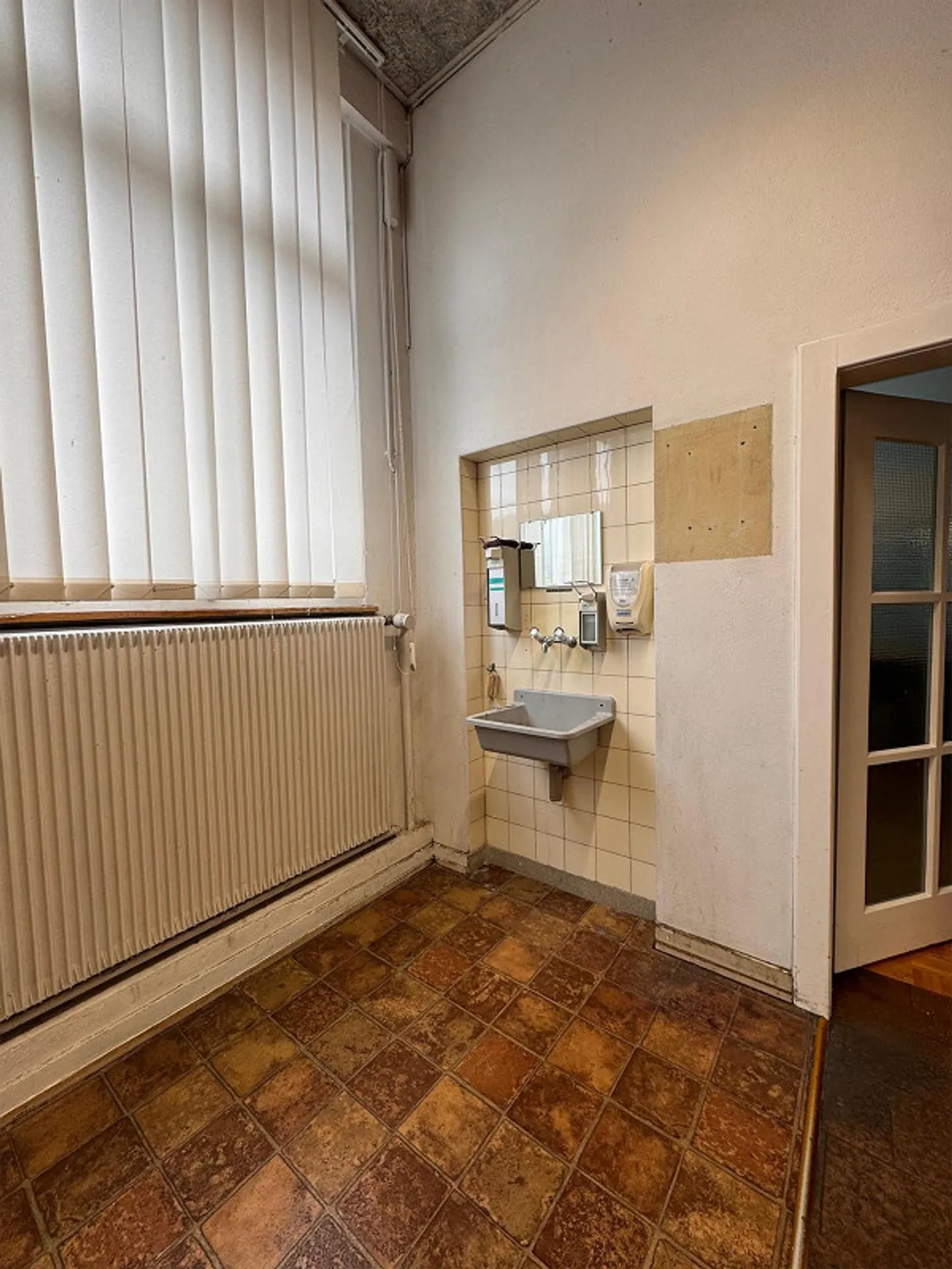 Preiswerte Gewerbeflächen zu vielseitiger Nutzung - Foto 8 von 8