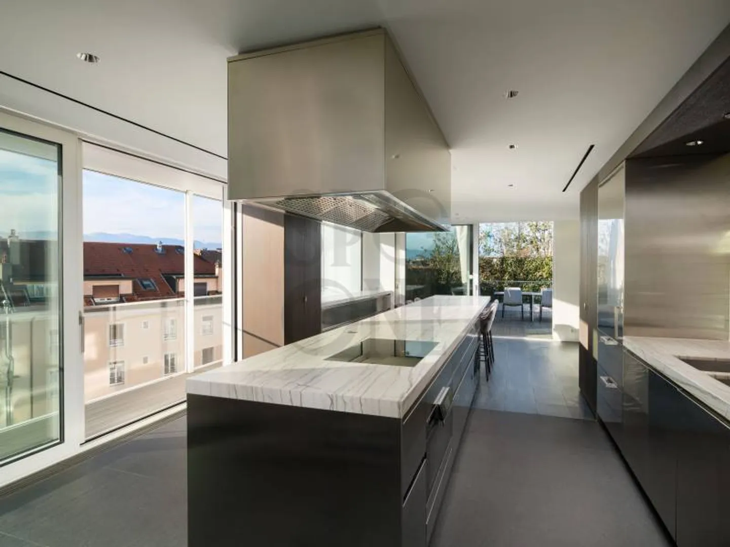 Triplex von Ausnahme mit atemberaubendem Blick auf den See und die Alpen - Foto 6 von 12