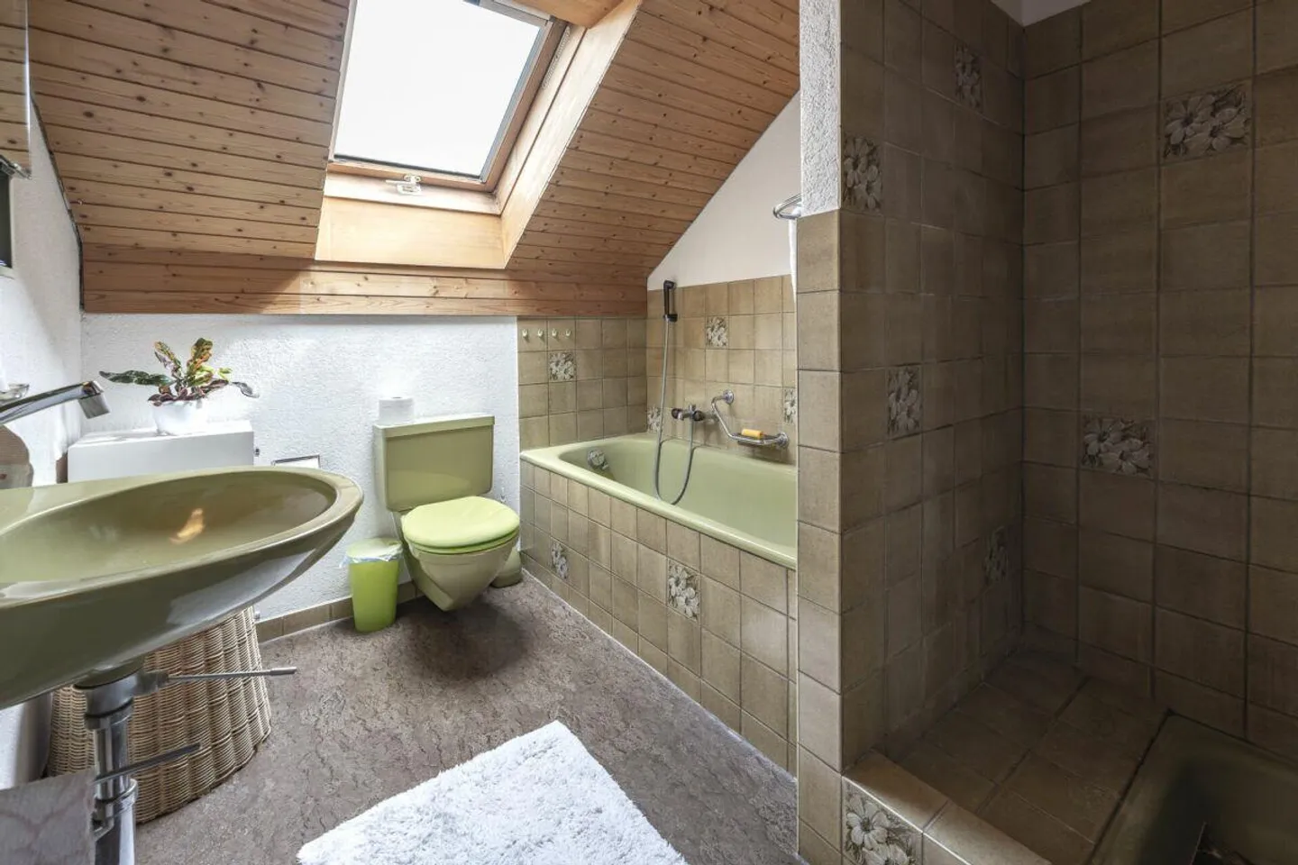 Detached single-family house with spacious garden and perfect sunlight - Photo 7 of 11