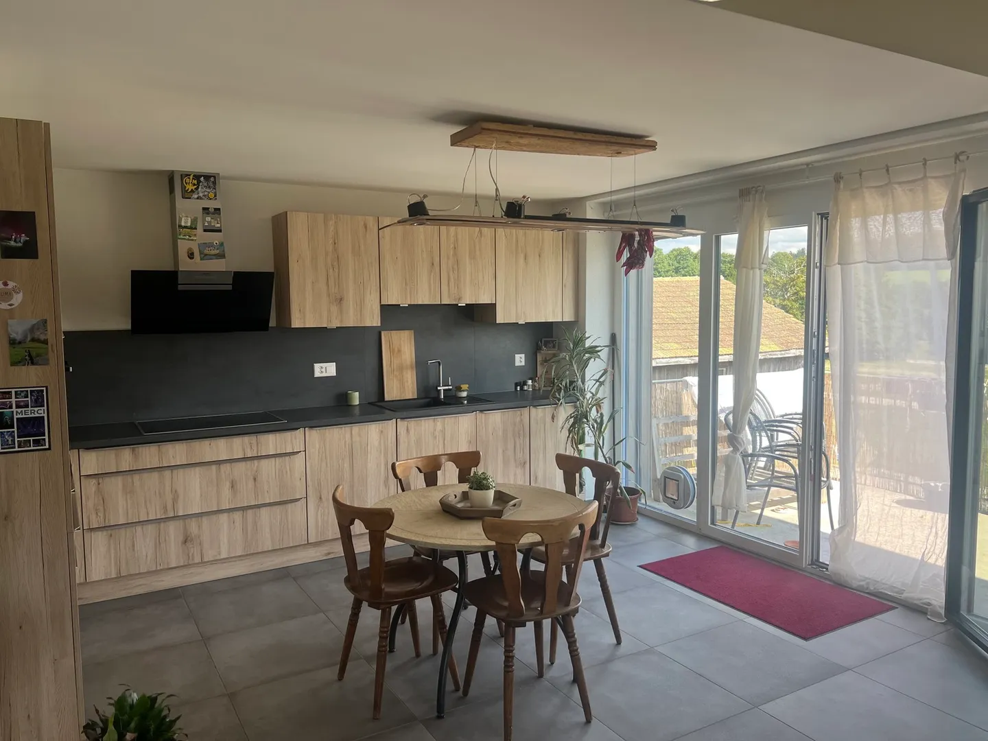 APPARTEMENT 3 PIÈCES À LES BOIS (JU), MEUBLÉ, DURÉE DÉTERMINÉE - Photo 3 sur 4