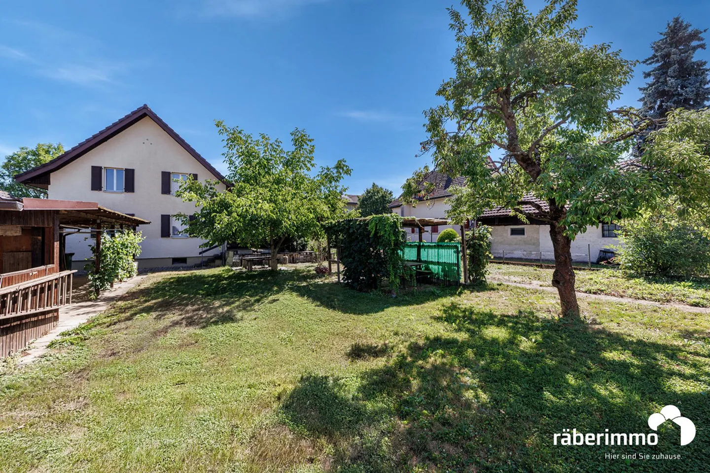 844 M² PLEIN DE POSSIBILITÉS - Photo 9 sur 11