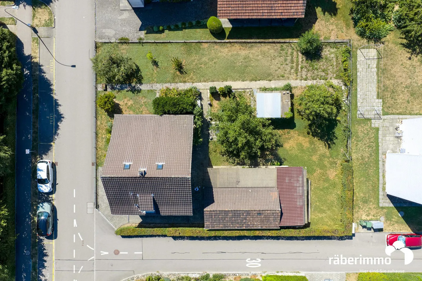 844 M² PLEIN DE POSSIBILITÉS - Photo 10 sur 11