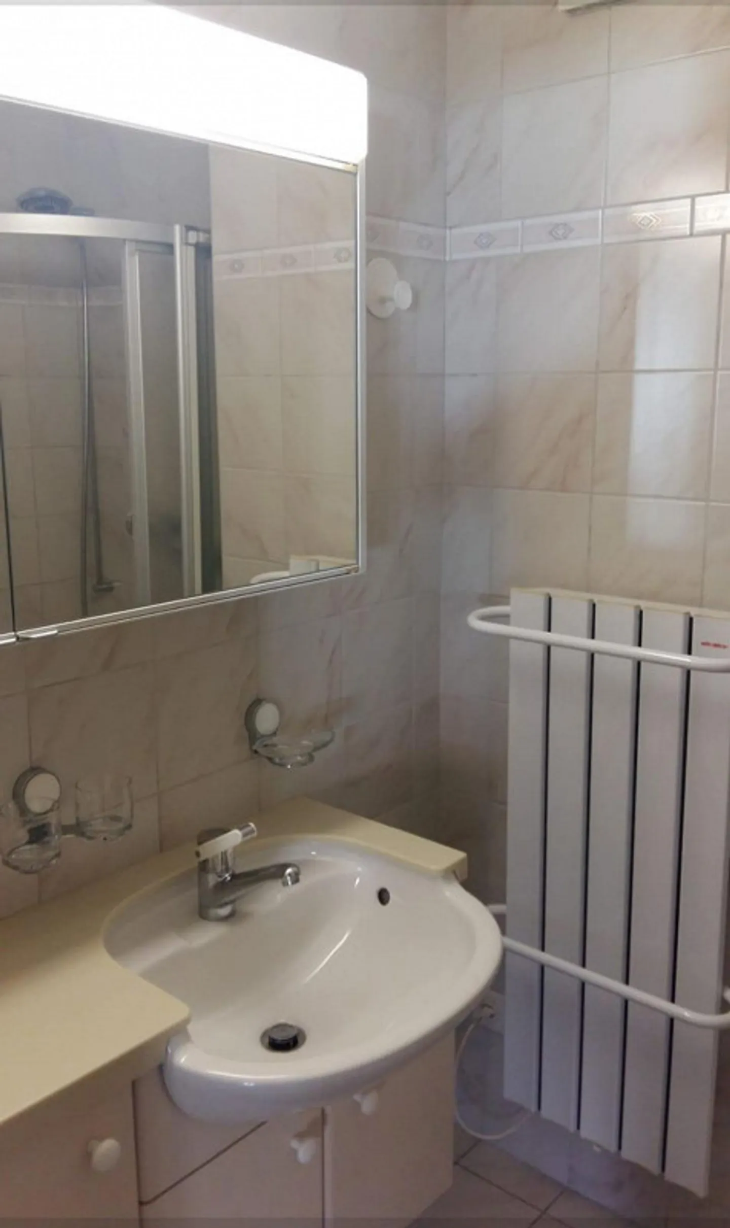 Tenant for 4.5 Rooms Wanted - Photo 15 of 17