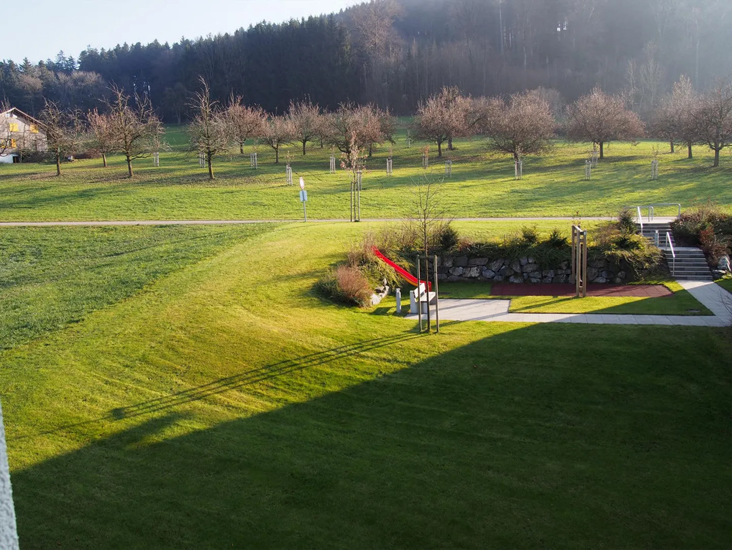 Belle appartement de 3,5 pièces dans le rural Balterswil - Photo 2 sur 9
