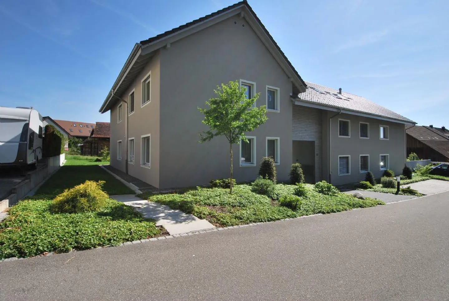 STANDARD DI PROPRIETÀ | SOLEGGIATO | RURALE - Foto 1 di 11