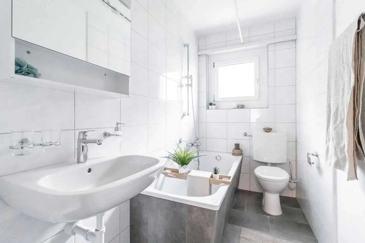 Naturnahe und helle 4 Zimmerwohnung in Melchnau - Foto 9 di 10