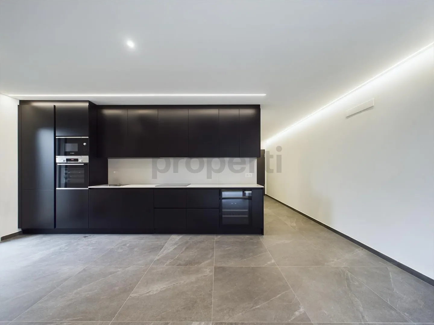 Helles 2,5-Zimmer-Appartement mit Garten in neuer Bauweise in Lumino - Foto 1 von 7