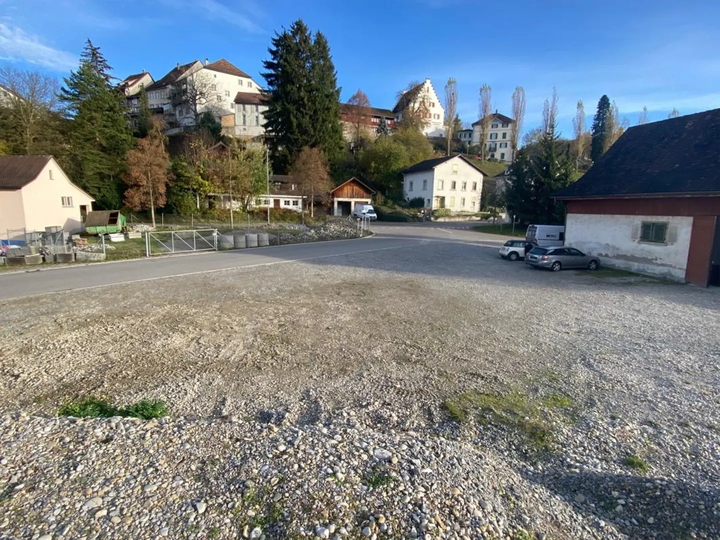 Officina, Magazzino e Spazio di Stoccaggio Esterno - Foto 5 di 8