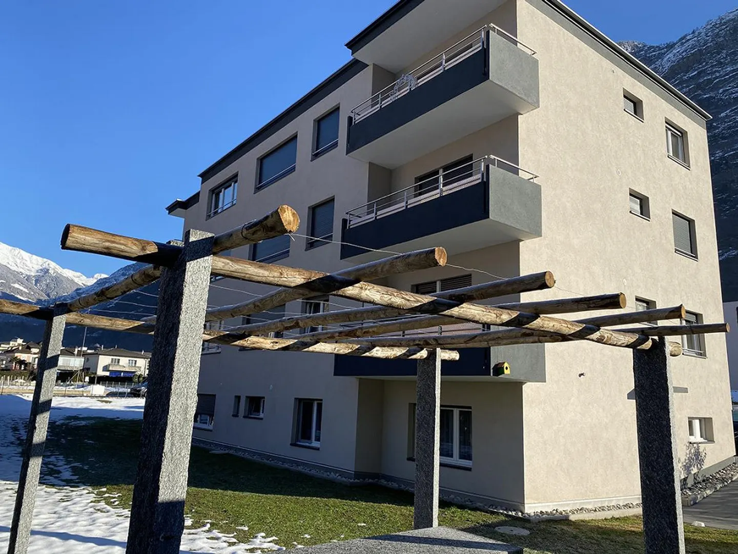 Appartamento spazioso a Biasca - Foto 1 di 11
