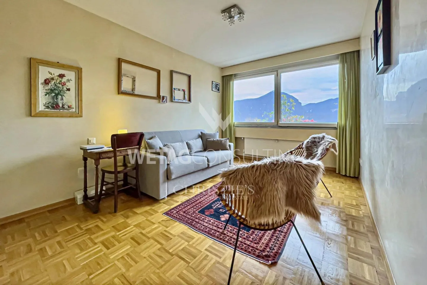 Elegant penthouse apartment with a view of Lake Lugano in Lugano-Carona for sale - Photo 9 of 12